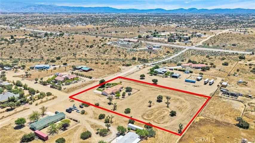 9872 Aster, Oak Hills, California 92344