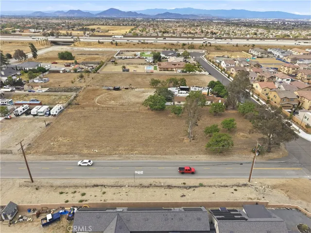 6327 Maloof Avenue, Fontana, California 92336