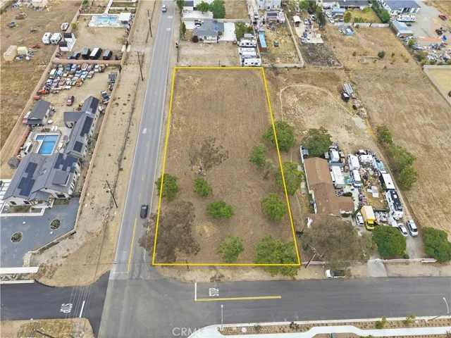 6327 Maloof Avenue, Fontana, California 92336