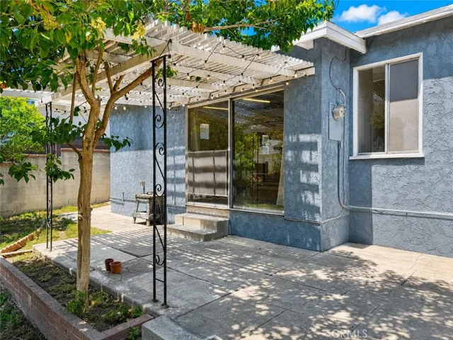 5441 Berryman, Culver City, California 90230