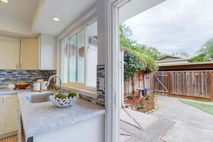192 Oakbrook Circle, San Jose, California 95139