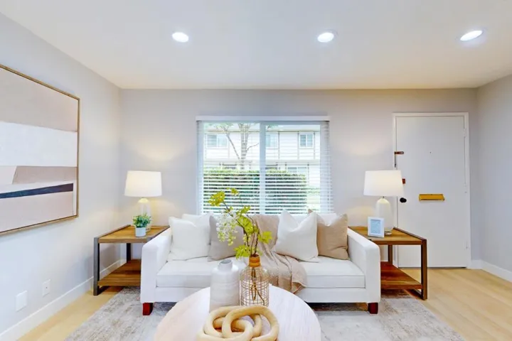192 Oakbrook Circle, San Jose, California 95139