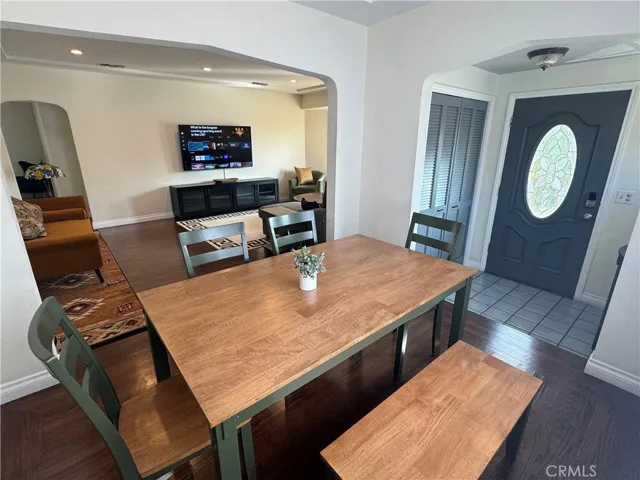 Main House Dining Area
