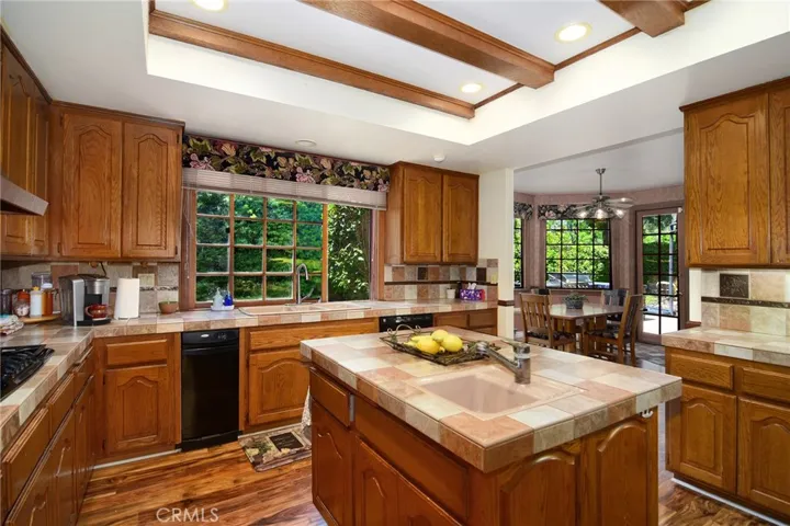 29551 Weeping Willow, Agoura Hills, California 91301