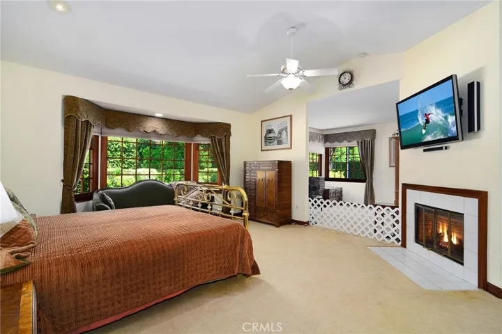 29551 Weeping Willow, Agoura Hills, California 91301