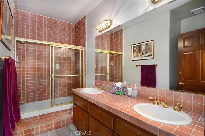 29551 Weeping Willow, Agoura Hills, California 91301