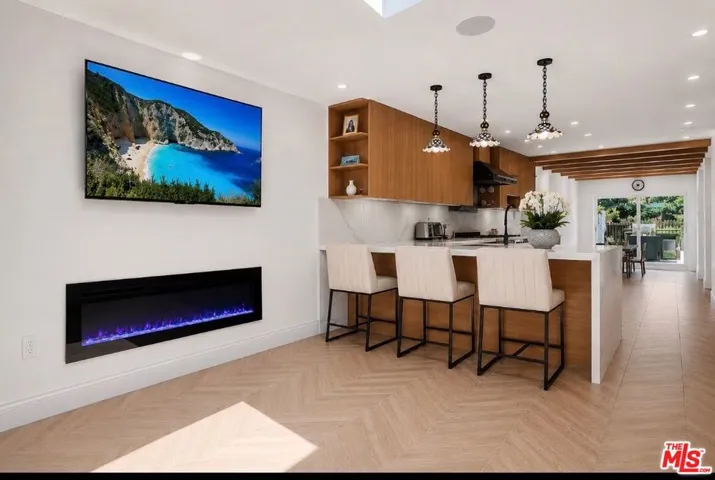 2670 Claray Drive, Los Angeles, California 90077