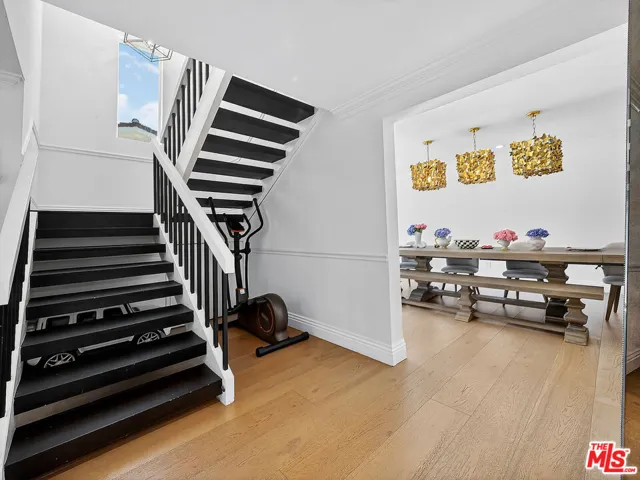 2670 Claray Drive, Los Angeles, California 90077