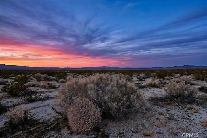 1 Topanga Street, Newberry Springs, California 92365