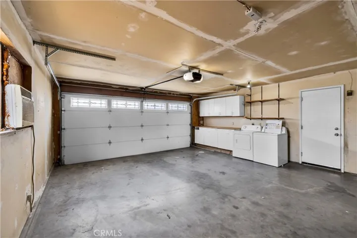 6238 Mariposa, 29 Palms, California 92277