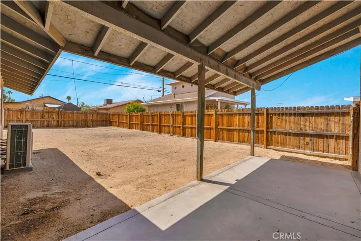 6238 Mariposa, 29 Palms, California 92277
