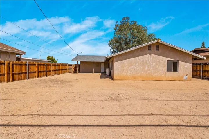 6238 Mariposa, 29 Palms, California 92277