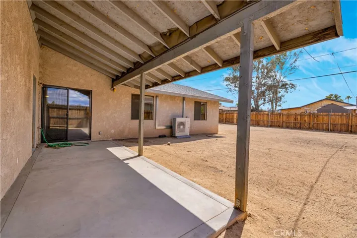 6238 Mariposa, 29 Palms, California 92277