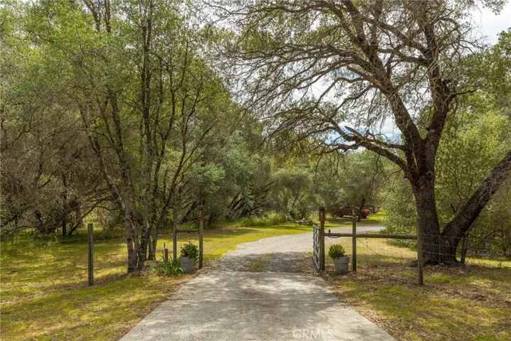 46320 Oonay Nation Road, Coarsegold, California 93614