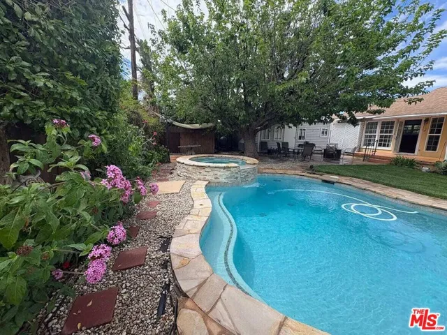19022 Sylvan Street, Tarzana, California 91335