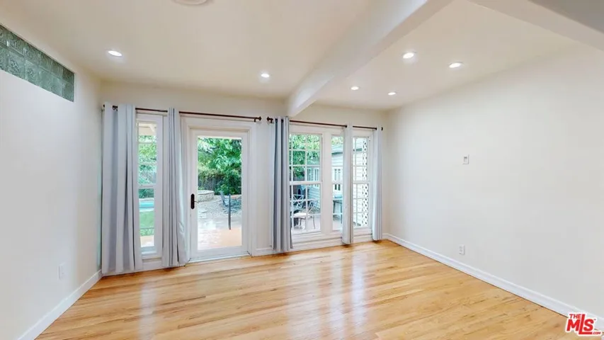 19022 Sylvan Street, Tarzana, California 91335
