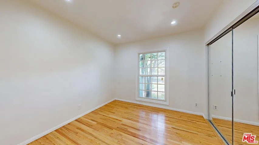 19022 Sylvan Street, Tarzana, California 91335