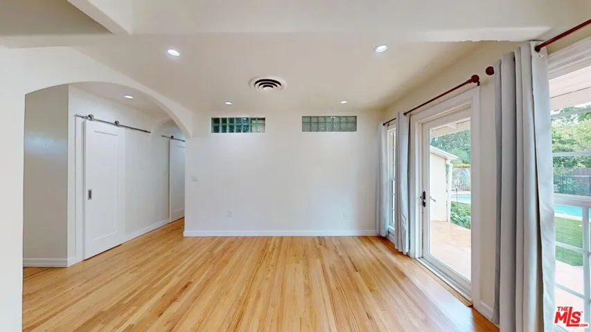 19022 Sylvan Street, Tarzana, California 91335