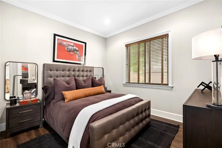 Downstairs en suite bedroom.