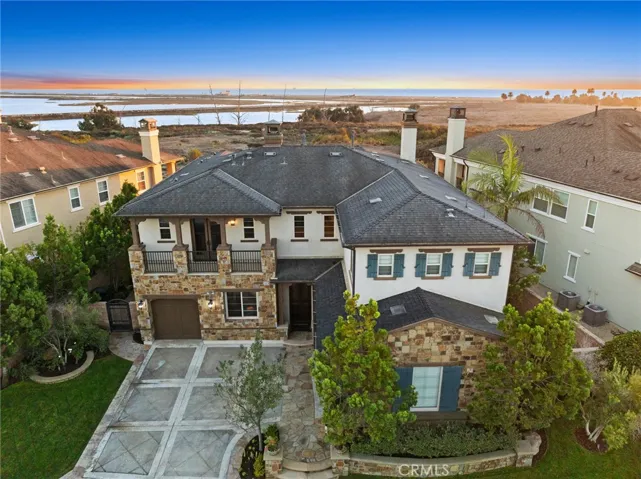 4682 Oceanridge, Huntington Beach, California 92649