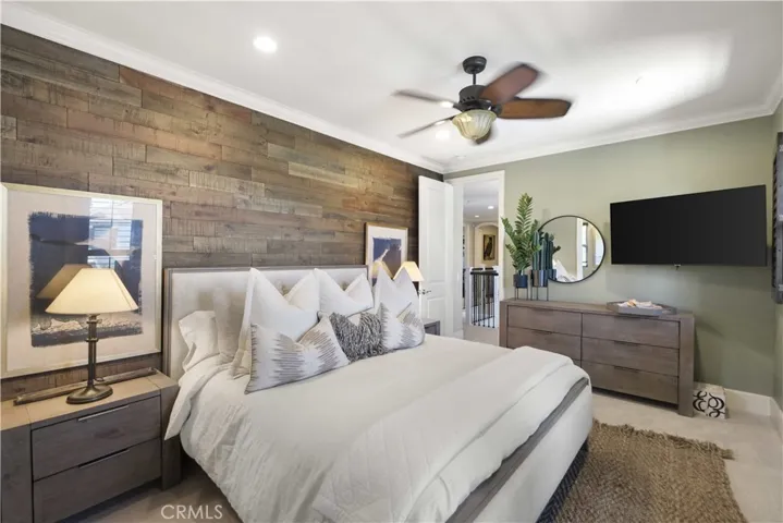 Secondary en suite bedroom.