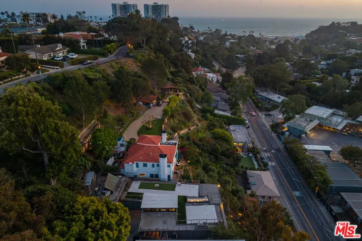 454 Stassi Lane, Santa Monica, California 90402