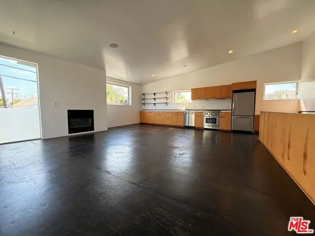 1505 Linden Avenue, Venice, California 90291