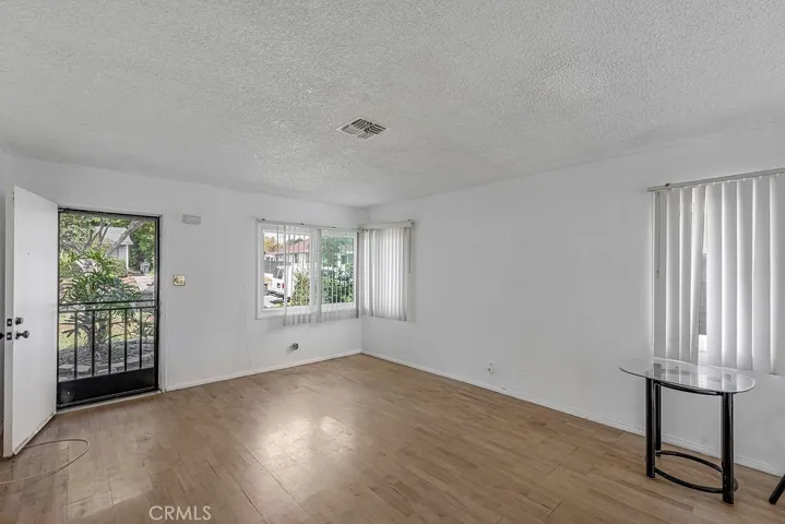 280 Macdonald Street, Pasadena, California 91103