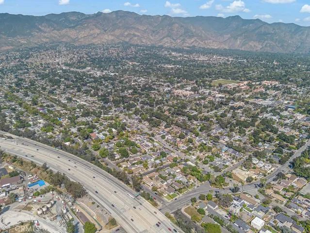 280 Macdonald Street, Pasadena, California 91103
