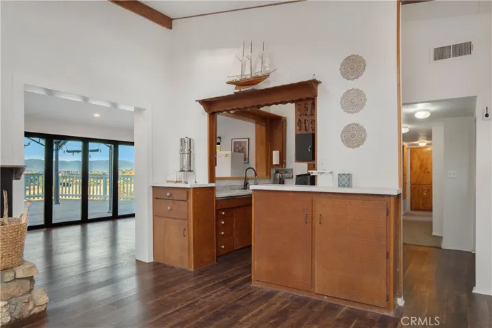 3582 Elm Drive, Calabasas, California 91302