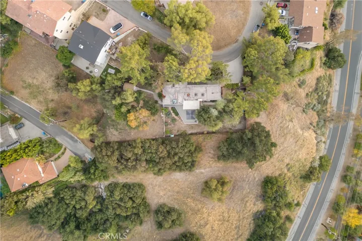 3582 Elm Drive, Calabasas, California 91302
