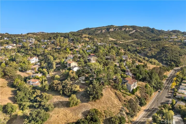 Neighborhood View