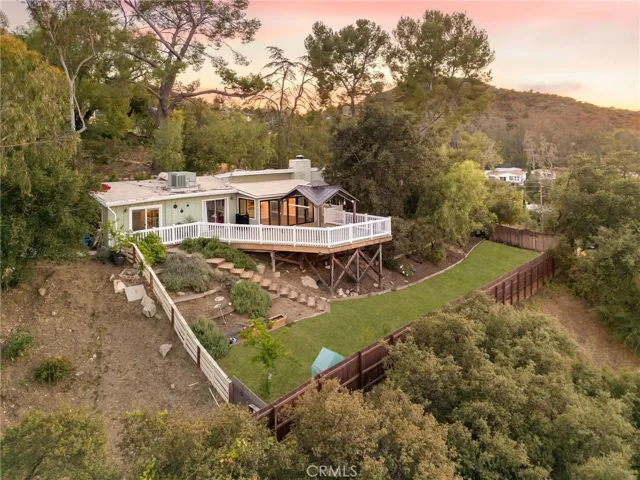 3582 Elm Drive, Calabasas, California 91302