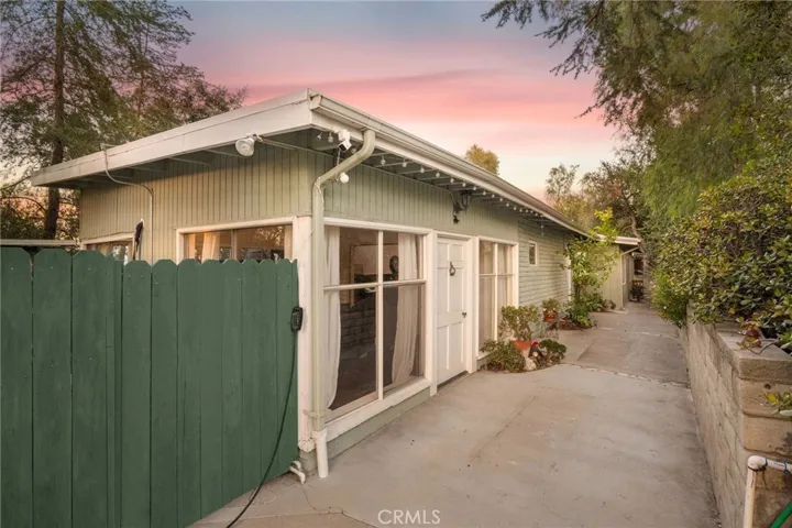 3582 Elm Drive, Calabasas, California 91302