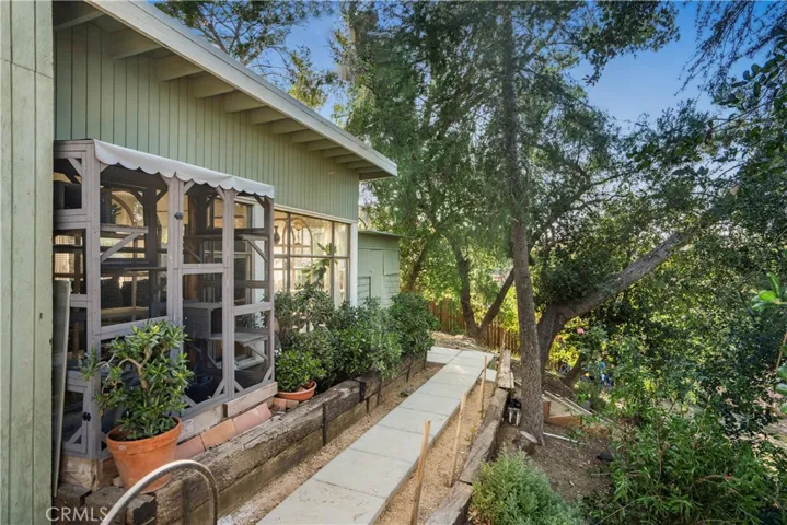 3582 Elm Drive, Calabasas, California 91302