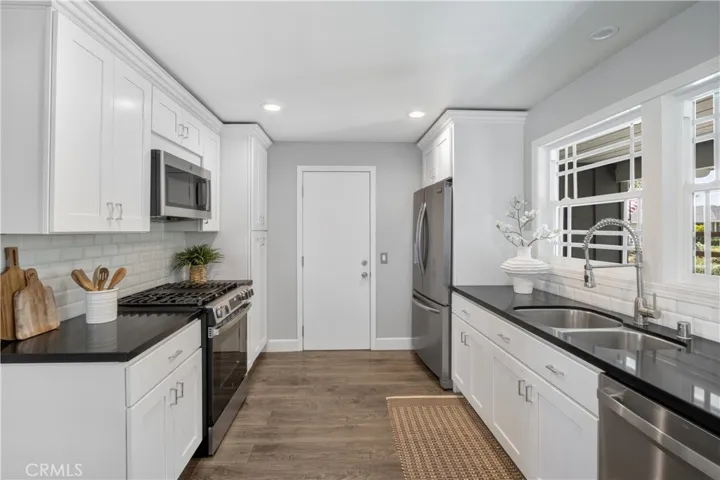 9618 Dewey, Garden Grove, California 92841