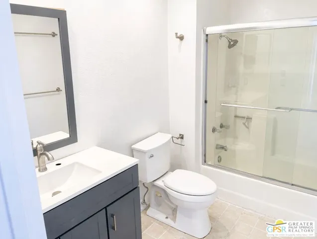2700 Lawrence Crossley Road 55, Palm Springs, California 92264