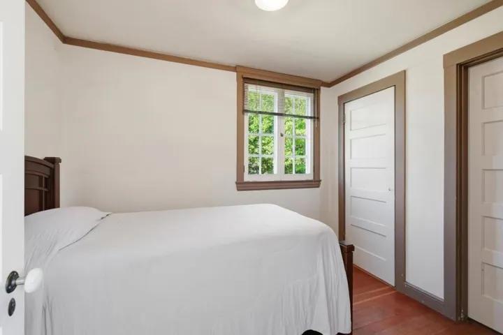 24580 Loma Prieta Avenue, Los Gatos, California 95033