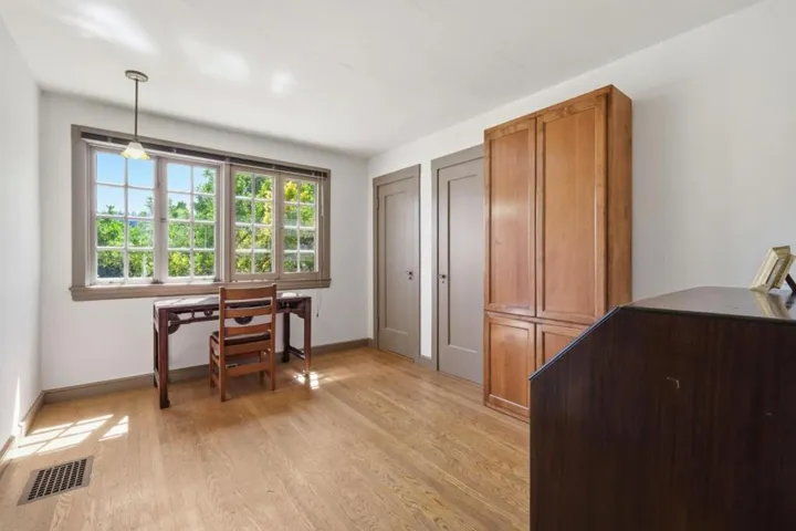 24580 Loma Prieta Avenue, Los Gatos, California 95033