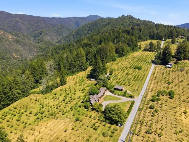 24580 Loma Prieta Avenue, Los Gatos, California 95033