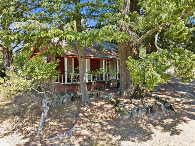 24580 Loma Prieta Avenue, Los Gatos, California 95033