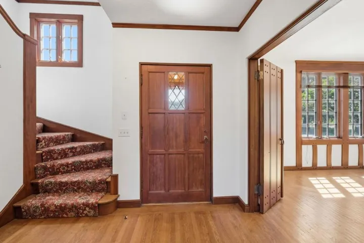 24580 Loma Prieta Avenue, Los Gatos, California 95033