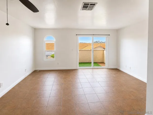 10810 Riderwood Ter C, Santee, California 92071