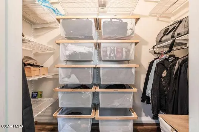 Bed 3 - Walk in Closet