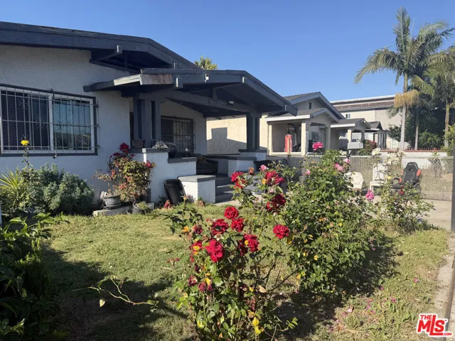 213 W 83rd Street, Los Angeles, California 90003