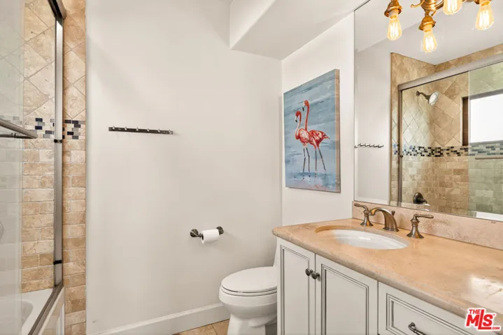 17 Privateer Street, Marina Del Rey, California 90292