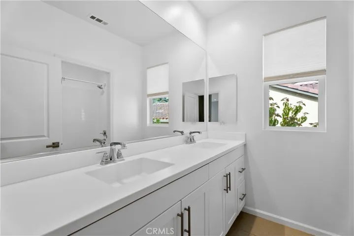 18786 Big Cedar, Canyon Country, California 91387