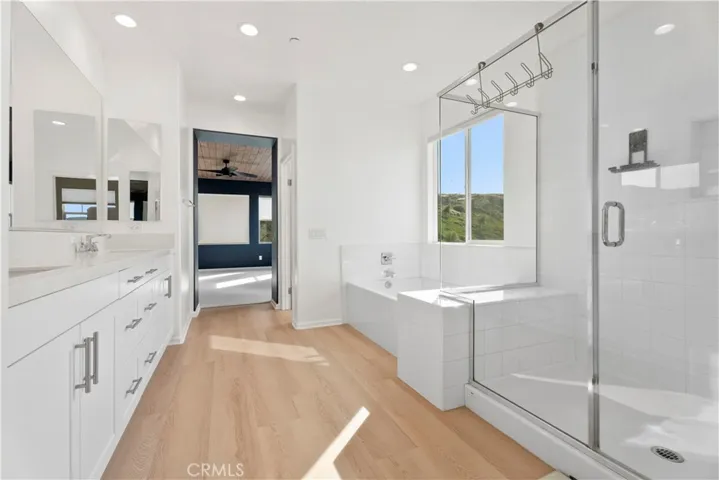 18786 Big Cedar, Canyon Country, California 91387