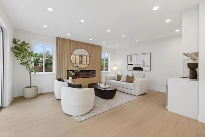 598 Madrone Avenue, Sunnyvale, California 94085