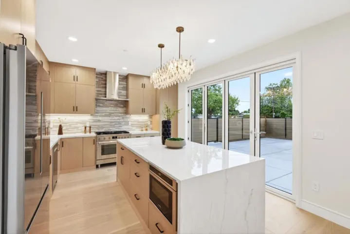 598 Madrone Avenue, Sunnyvale, California 94085